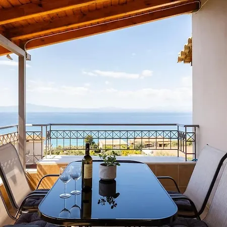 Beachside Getaway With Panoramic Seaviews * Verga Kalamata