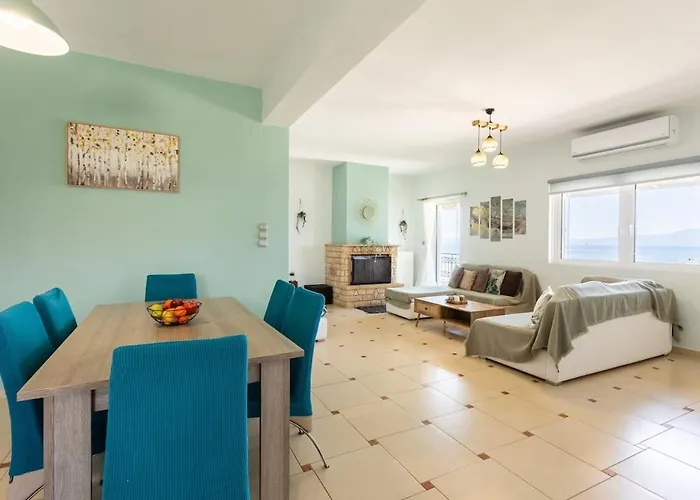 Apartman Beachside Getaway With Panoramic Seaviews *