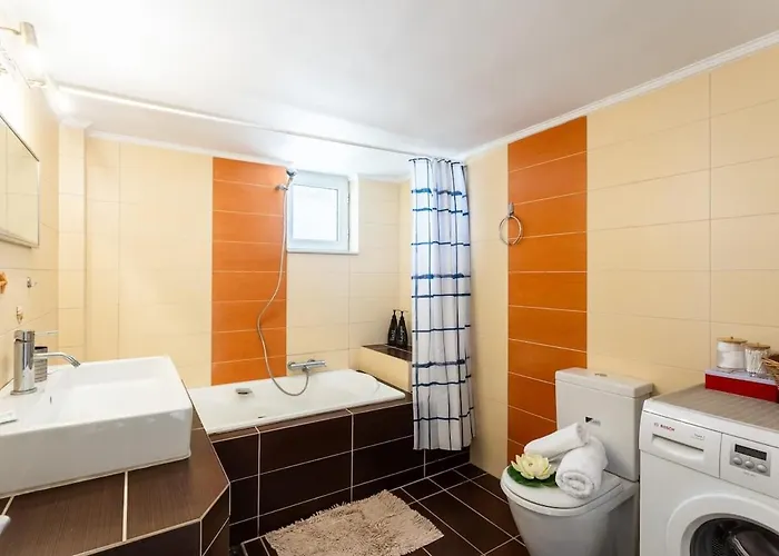 Beachside Getaway With Panoramic Seaviews Vérga Kalamátasz