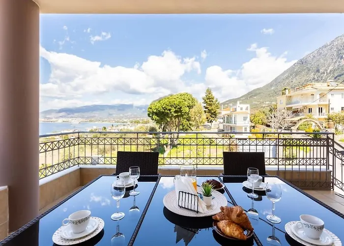 Beachside Getaway With Panoramic Seaviews Vérga Kalamátasz