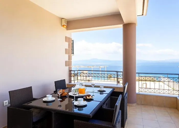 Apartamento Beachside Getaway With Panoramic Seaviews Verga Kalamata